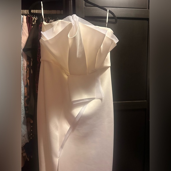 NWT ASOS STRAPLESS BRIDAL/SHOWE/WEDDING DRESS - Picture 3 of 5